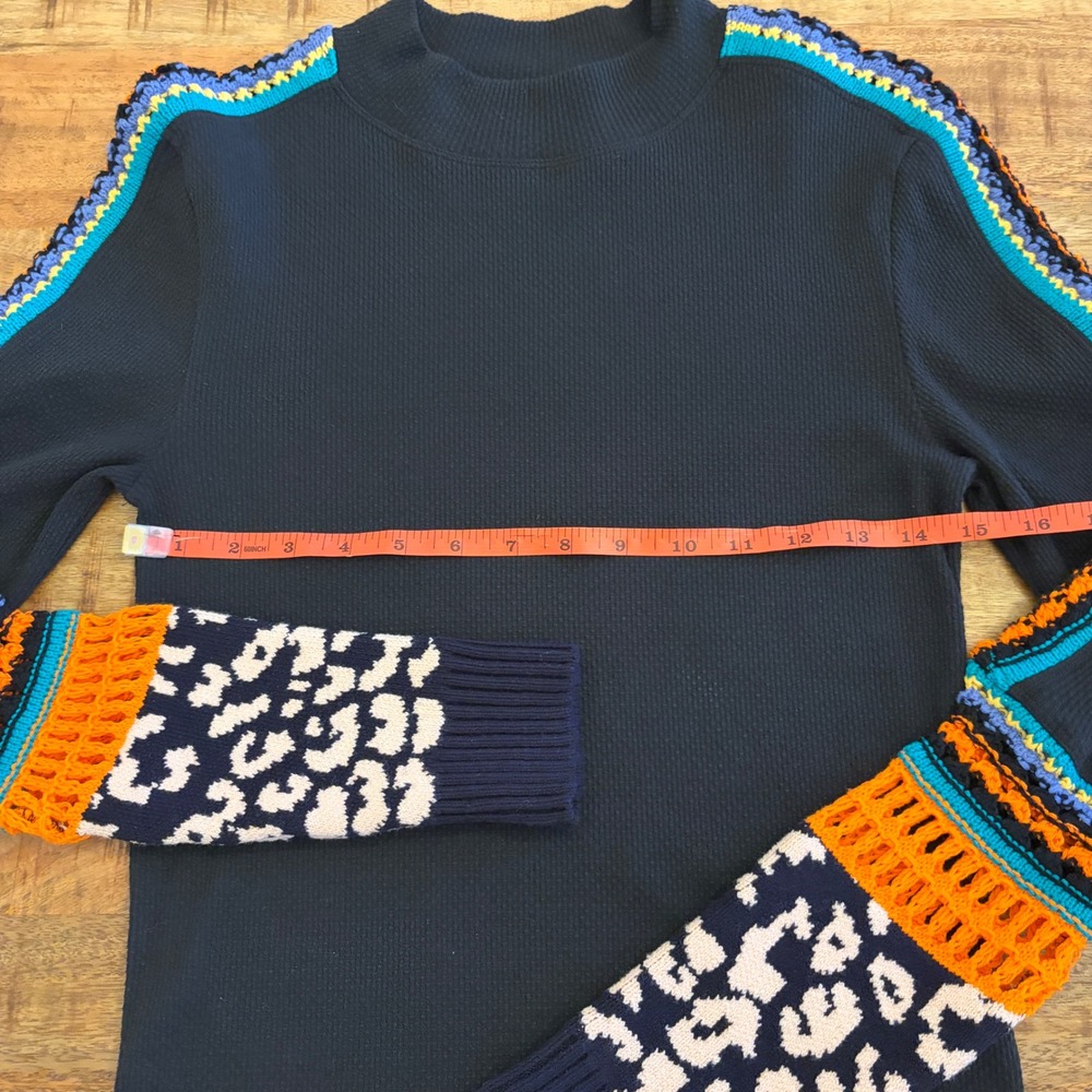 Free People Switch It Up Mock Neck Thermal Top M Leopard Crochet Mixed Media - Picture 12 of 13